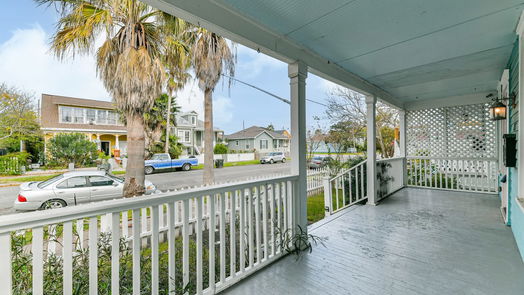 Galveston 2-story, 5-bed 1511 Avenue M-idx
