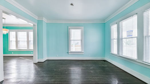 Galveston 2-story, 5-bed 1511 Avenue M-idx