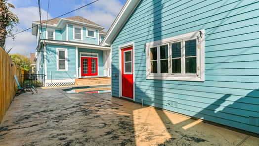 Galveston 2-story, 5-bed 1511 Avenue M-idx