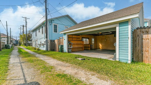 Galveston 2-story, 5-bed 1511 Avenue M-idx