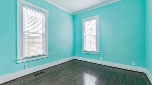 Galveston 2-story, 5-bed 1511 Avenue M-idx