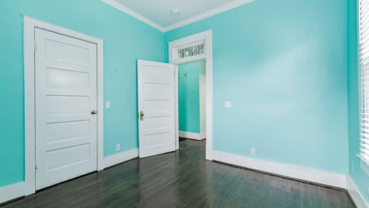 Galveston 2-story, 5-bed 1511 Avenue M-idx