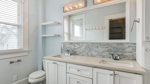 Galveston 2-story, 5-bed 1511 Avenue M-idx