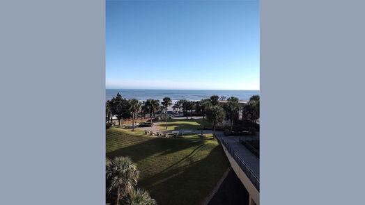 Galveston null-story, 1-bed 5220 Seawall Boulevard 630-idx