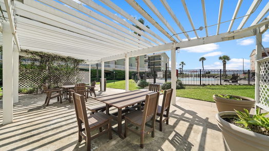 Galveston 1-story, 1-bed 6300 Seawall Boulevard 3221-idx