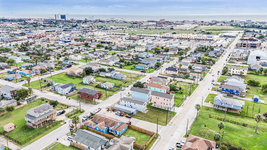 Galveston 1-story, 3-bed 2027 Victory Street-idx