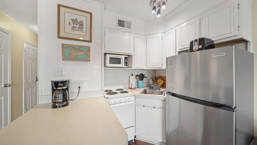 Galveston 2-story, 1-bed 6102 Seawall Boulevard 241-idx