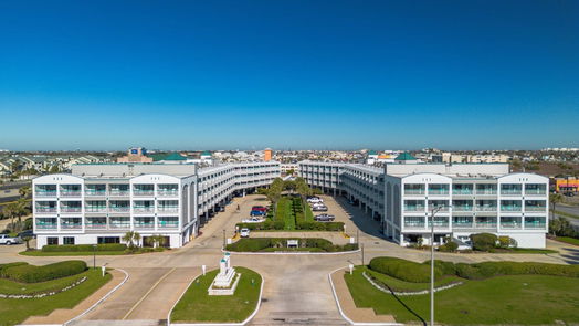 Galveston 2-story, 1-bed 6102 Seawall Boulevard 241-idx