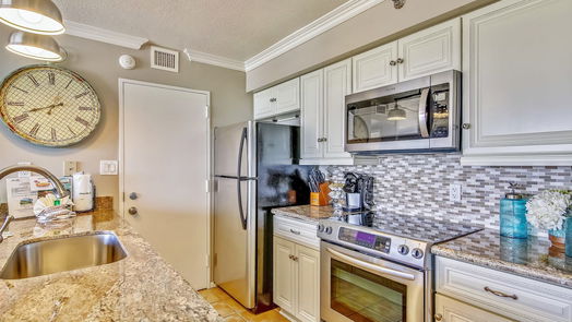 Galveston null-story, 1-bed 5220 Seawall Boulevard 934-idx