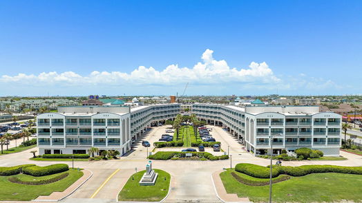 Galveston 1-story, 1-bed 6102 Seawall Boulevard 358-idx