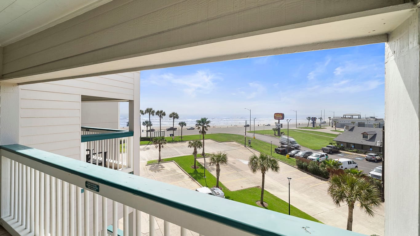 Galveston 1-story, 1-bed 6102 Seawall Boulevard 358-idx