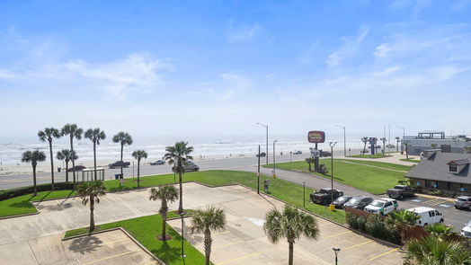 Galveston 1-story, 1-bed 6102 Seawall Boulevard 358-idx