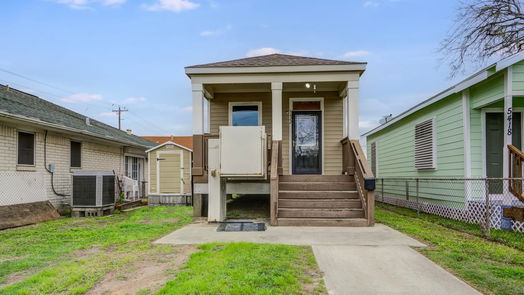 Galveston 1-story, 2-bed 5422 Avenue M 1/2-idx