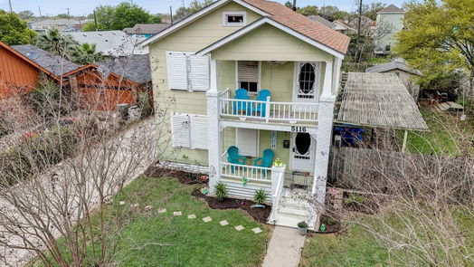 Galveston 2-story, 3-bed 5116 Avenue P 1/2-idx