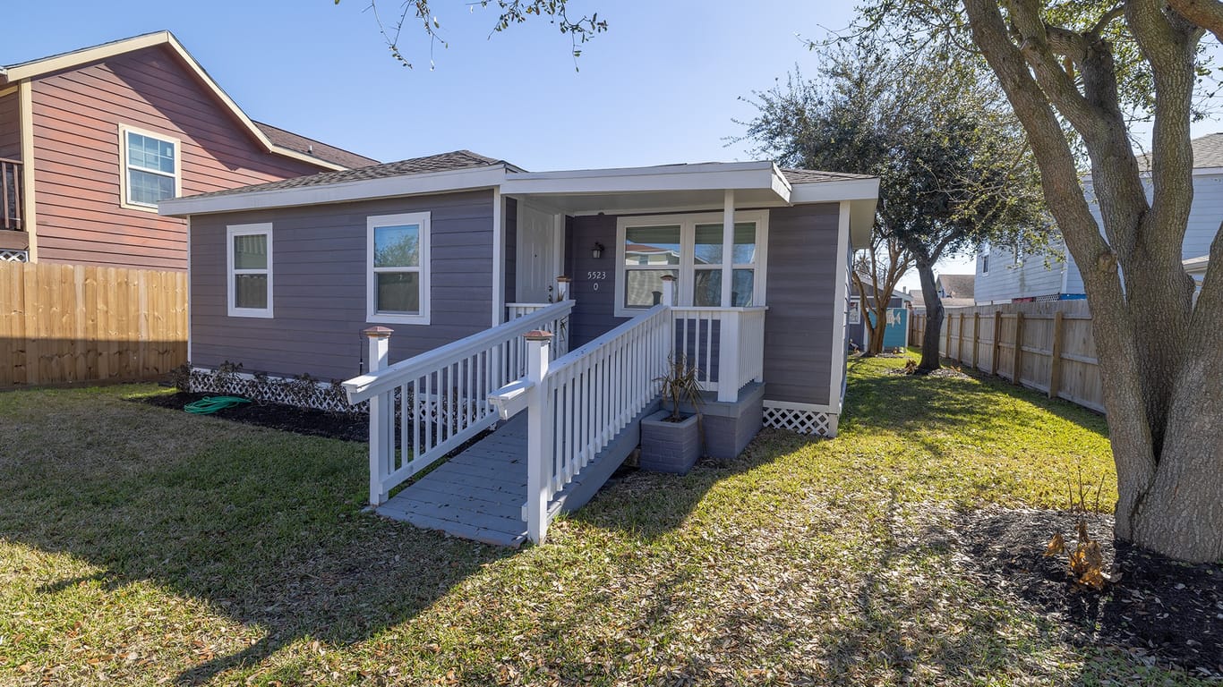 Galveston 1-story, 3-bed 5523 Avenue O-idx