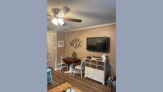 Galveston 1-story, 1-bed 6102 Seawall Blvd 120-idx