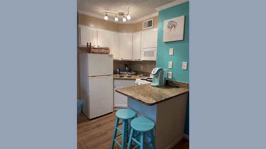 Galveston 1-story, 1-bed 6102 Seawall Blvd 120-idx