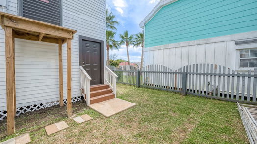 Galveston 2-story, 3-bed 4502 Avenue R-idx