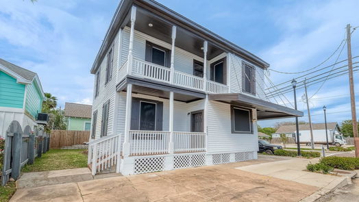 Galveston 2-story, 3-bed 4502 Avenue R-idx