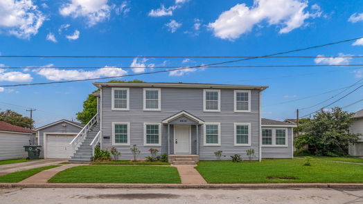 Galveston 2-story, 2-bed 4618 Avenue S 1/2-idx