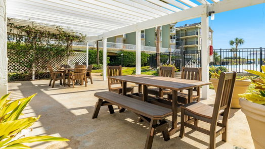 Galveston 1-story, 1-bed 6300 Seawall Boulevard 9115-idx