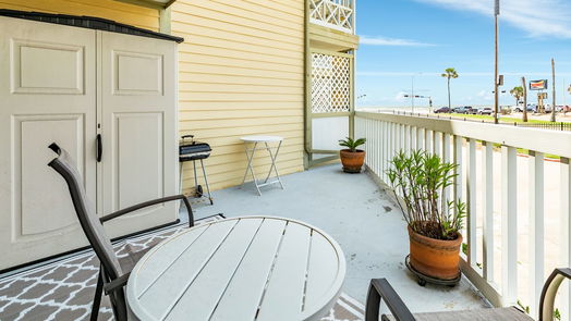 Galveston 1-story, 1-bed 6300 Seawall Boulevard 9115-idx