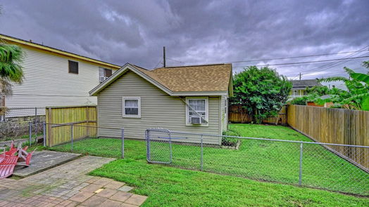 Galveston null-story, 2-bed 2209 Grover Avenue-idx