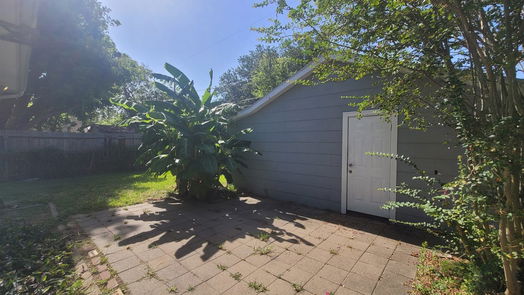 Galveston 1-story, 3-bed 4727 Ave N 1/2-idx