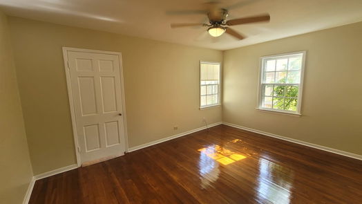 Galveston 1-story, 3-bed 4727 Ave N 1/2-idx