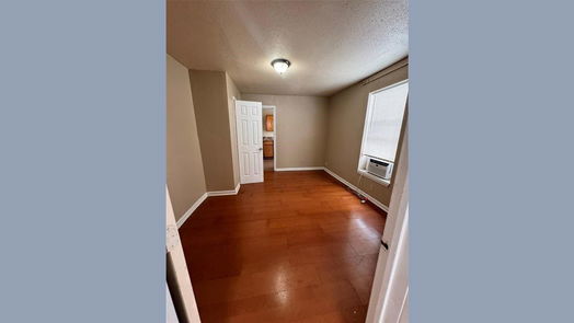 Galveston 2-story, 2-bed 5006 Avenue M-idx