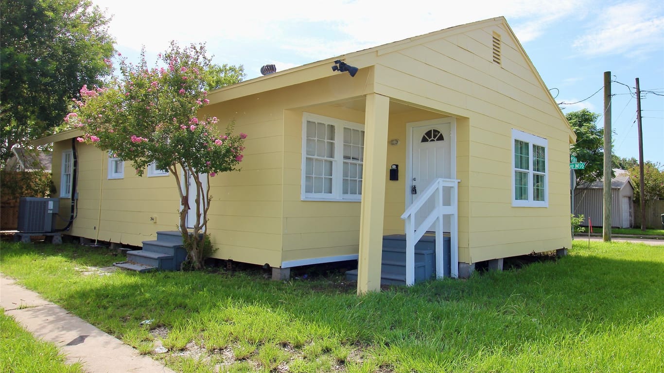 Galveston 1-story, 3-bed 1324 57th Street-idx
