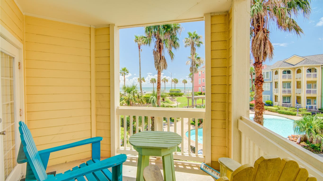 Galveston 1-story, 1-bed 7000 Seawall Boulevard 722-idx