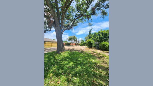 Galveston 1-story, 2-bed 1914 Neumann Drive-idx