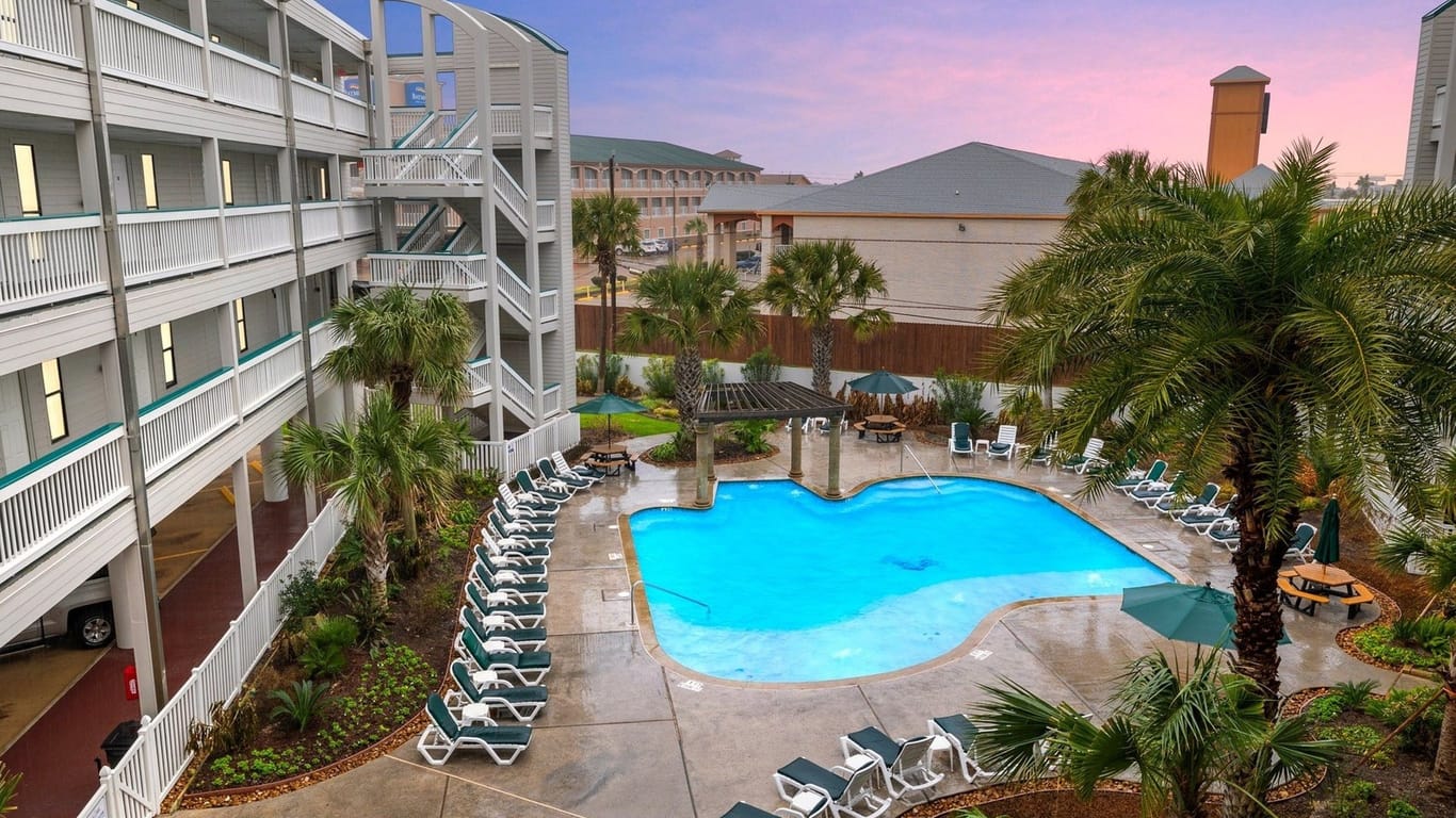 Galveston 1-story, 1-bed 6102 Seawall Boulevard 159-idx