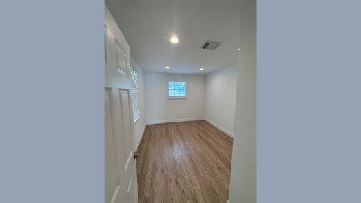 Galveston 1-story, 2-bed 5121 Avenue Q-idx