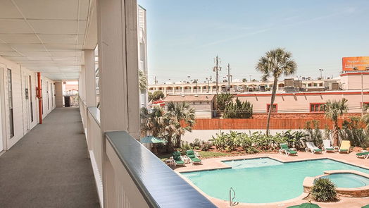 Galveston null-story, 1-bed 6102 Seawall Boulevard 130-idx