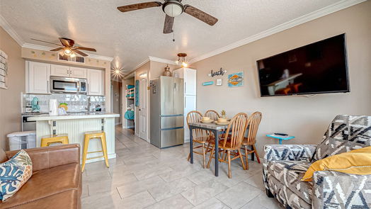 Galveston null-story, 1-bed 6300 Seawall Boulevard 9322-idx