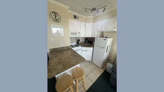 Galveston null-story, 1-bed 6102 Seawall Boulevard 101-idx