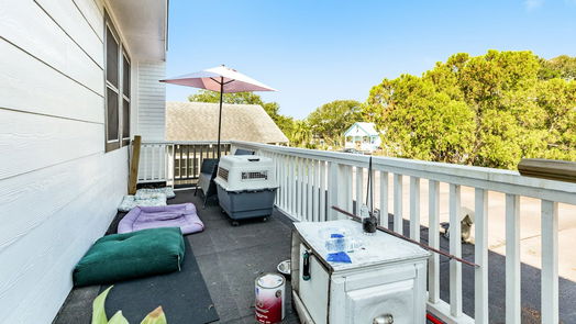 Galveston 2-story, 2-bed 5301 Avenue R 1/2-idx