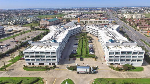 Galveston null-story, 1-bed 6102 Seawall Boulevard 334-idx