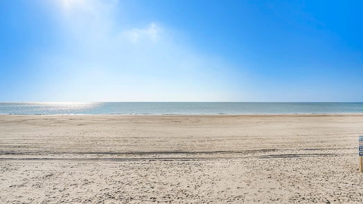 Galveston 1-story, 2-bed 7000 Seawall Boulevard 811-idx