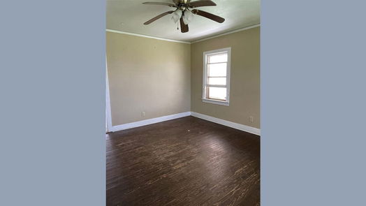 Galveston 1-story, 2-bed 5621 Avenue Q 1/2-idx