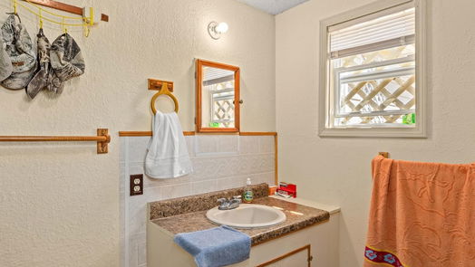 Galveston null-story, 2-bed 5721 Avenue Q 1/2-idx