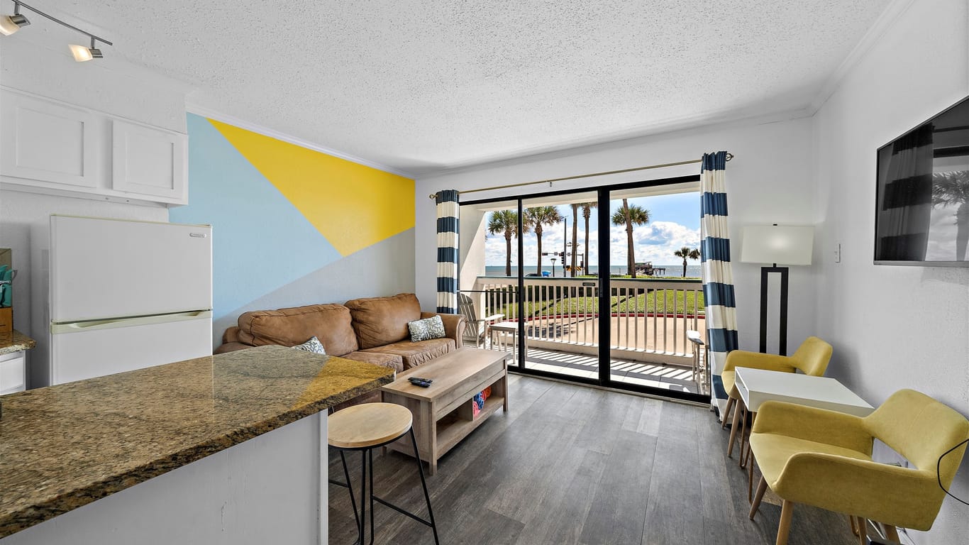 Galveston 1-story, 1-bed 6102 Seawall Boulevard 104-idx