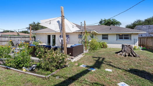 Galveston 1-story, 3-bed 2701 Pine Street-idx