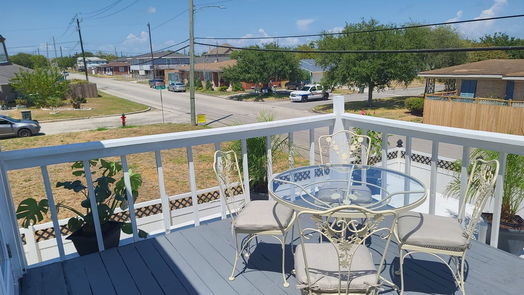 Galveston 2-story, 3-bed 5703 Fraser Avenue-idx