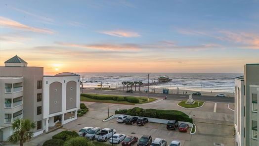 Galveston 1-story, 1-bed 6102 Seawall Boulevard 221-idx