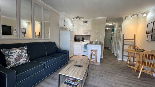 Galveston 1-story, 1-bed 6102 Seawall Boulevard 216-idx