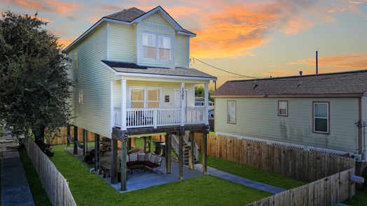 Galveston 3-story, 4-bed 1302 55th Street-idx