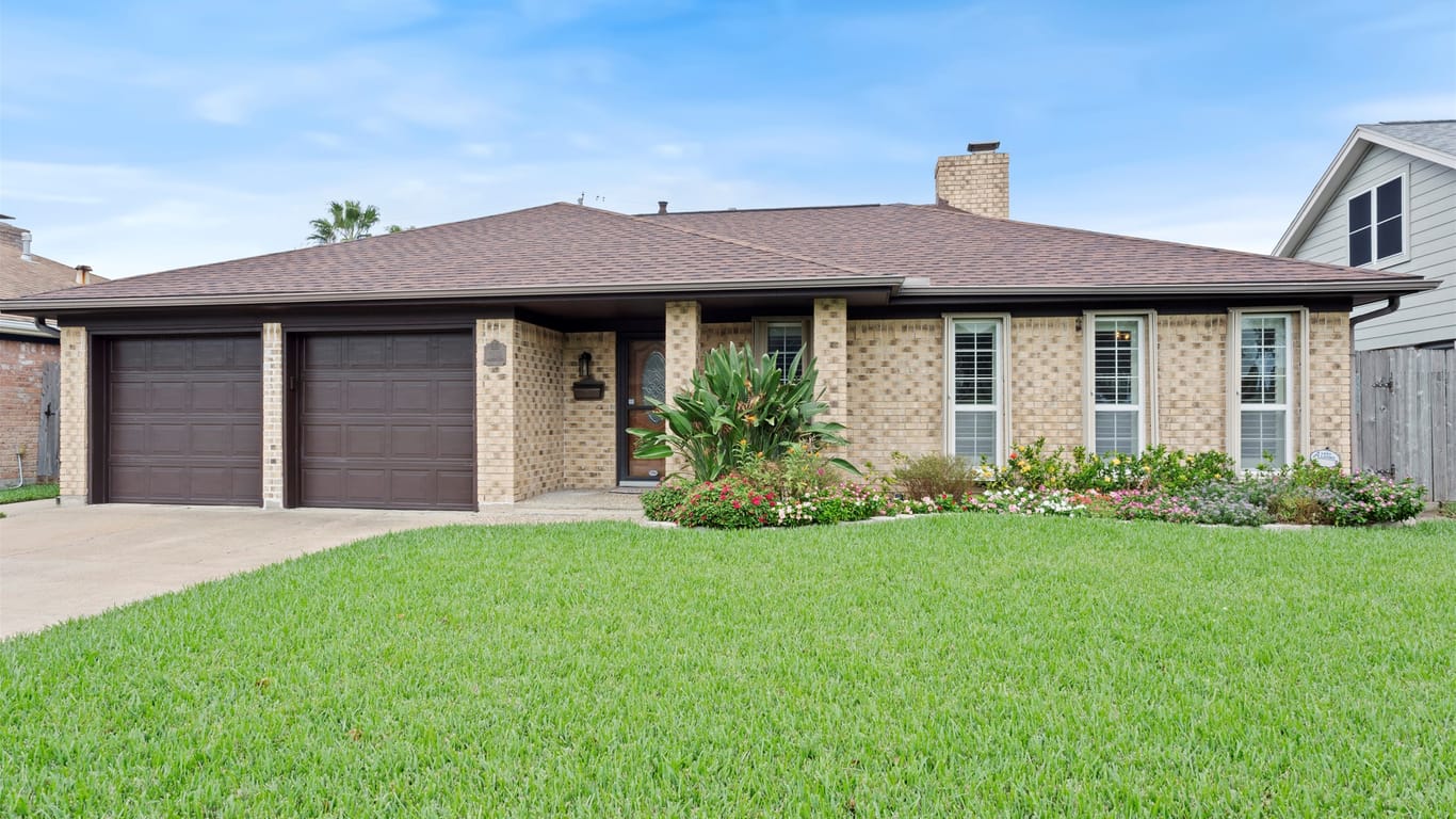 Galveston null-story, 4-bed 7610 Beaudelaire Circle-idx